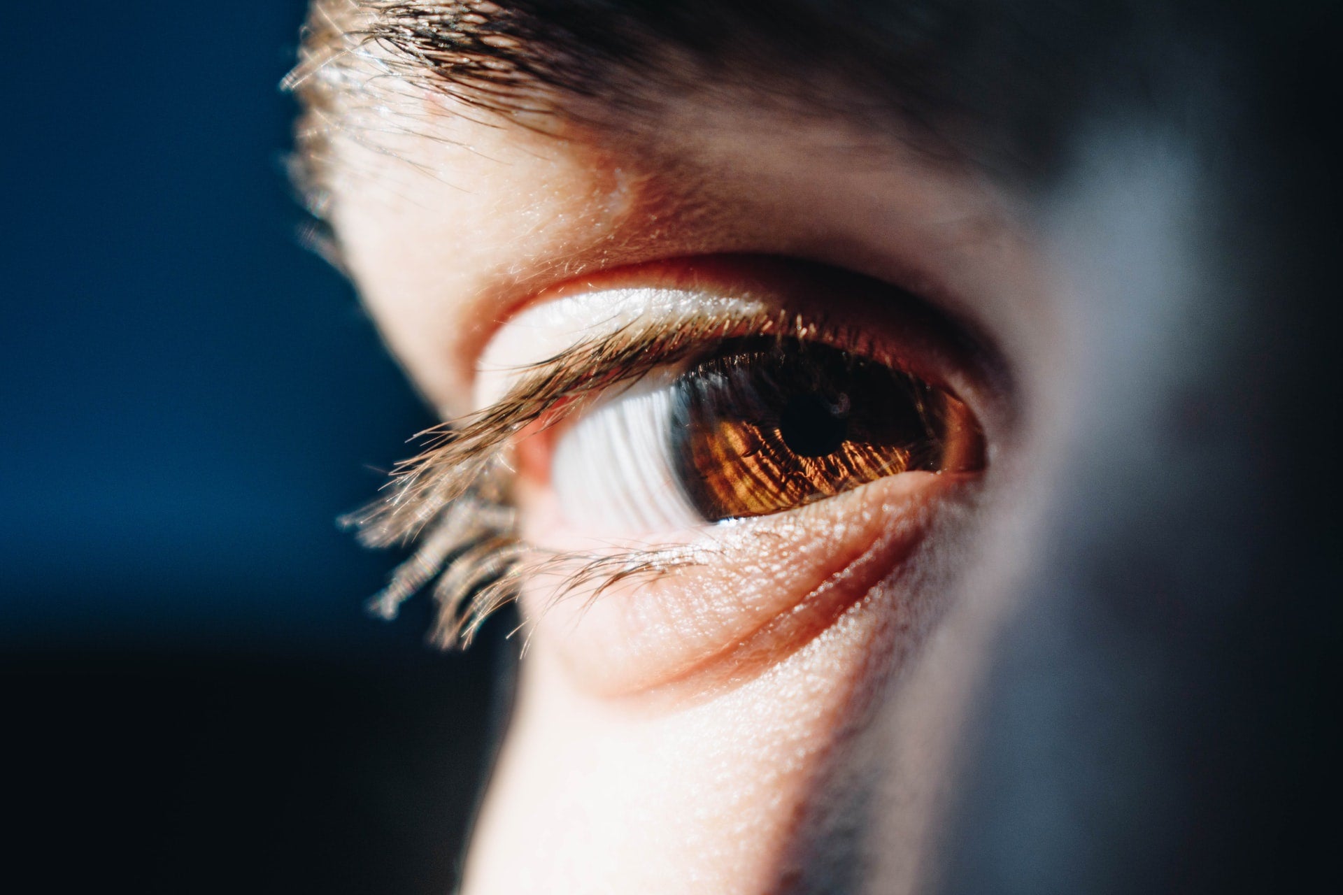 How to Take Care of Your Eyes and Symptoms to Watch Out For - Best In ...